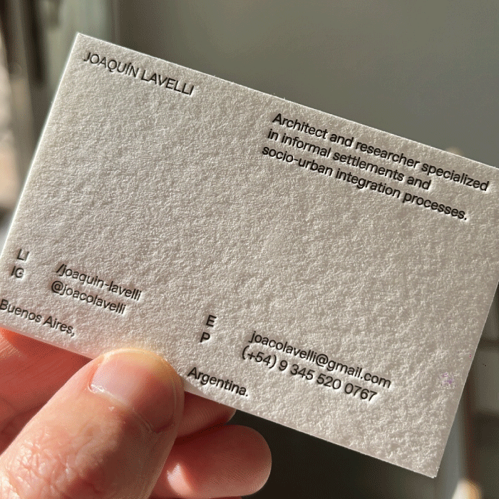 Tarjetas-personales-con-relieve-argentina