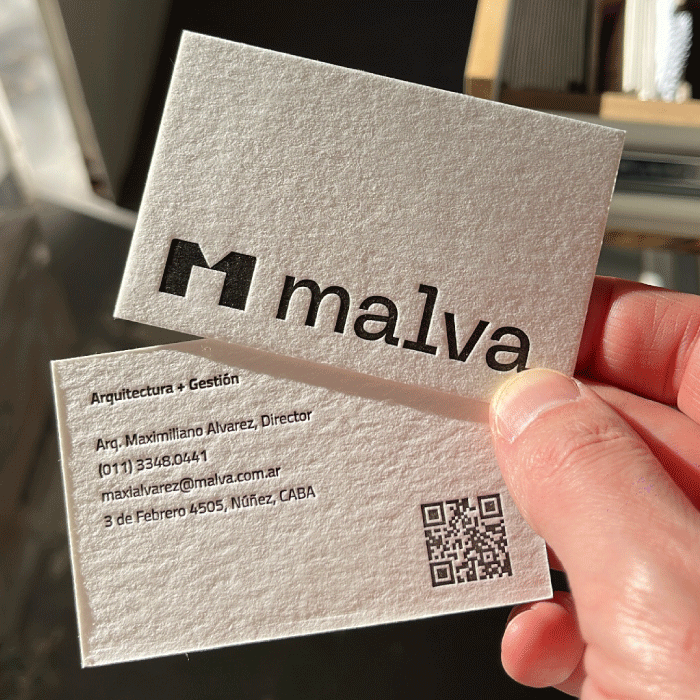 Tarjetas-personales-con-relieve-argentina